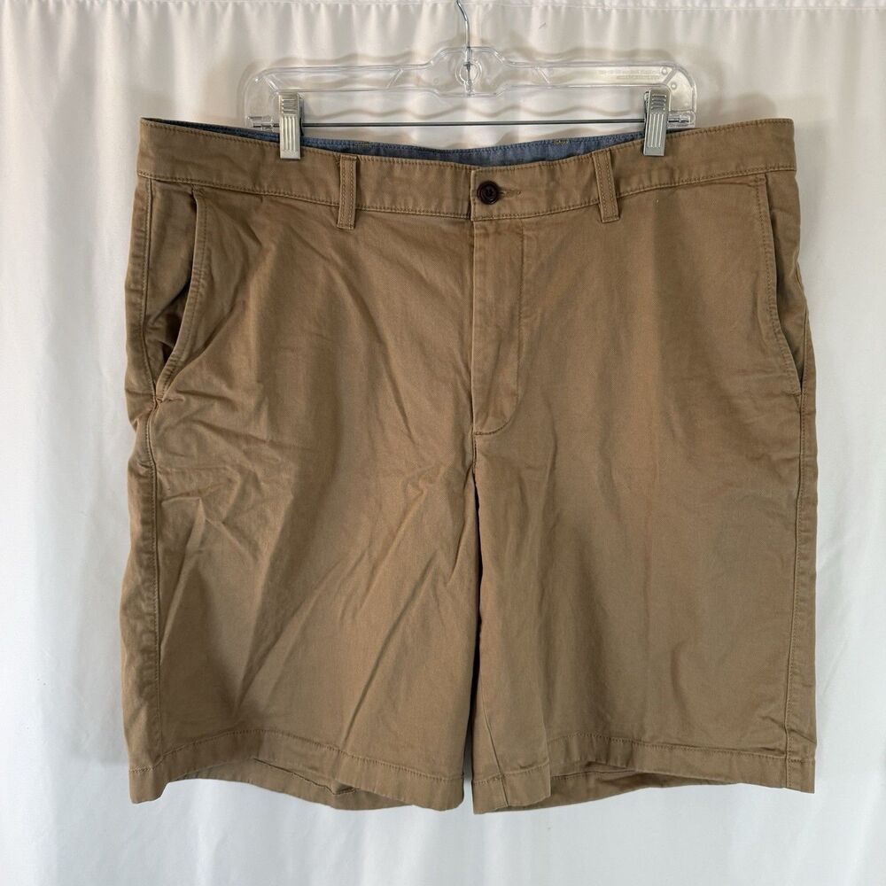 LL Bean Chino Shorts Men's 40W Brown Standard Fit 10" Inseam Cotton Blend Fat Fr